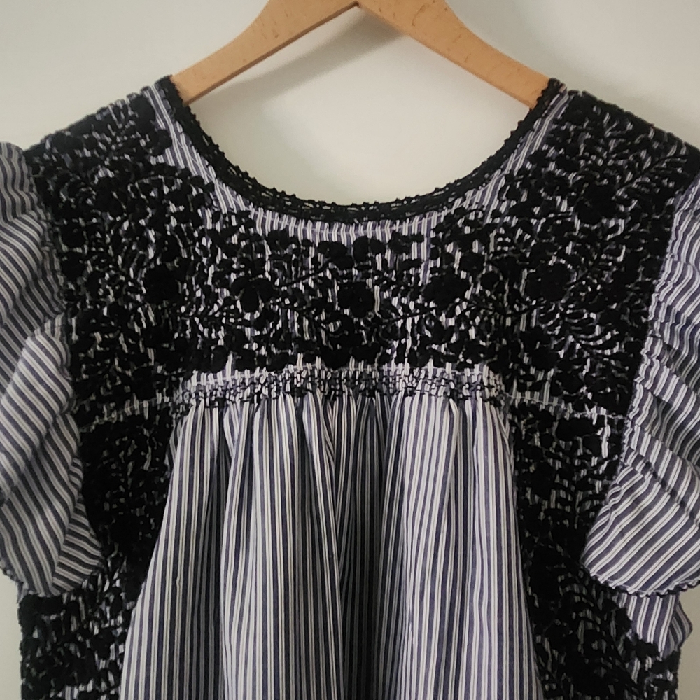 Margarita Mercantile Sara Top Midnight Blue Embroidery Small - Picture 12 of 14